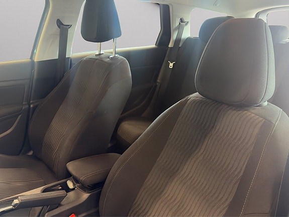 Peugeot 308 SW 14 of 22