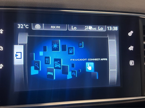 Peugeot 308 SW 20 of 22