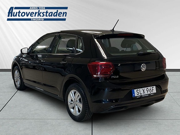 Volkswagen Polo 2 of 5