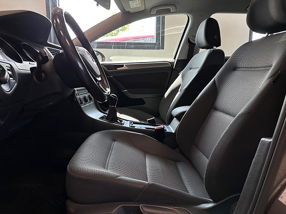 Volkswagen Golf I 8 of 22
