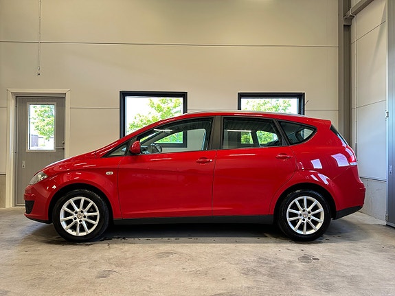 Seat Altea XL 3 of 5