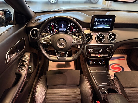 Mercedes-Benz CLA180 9 of 14