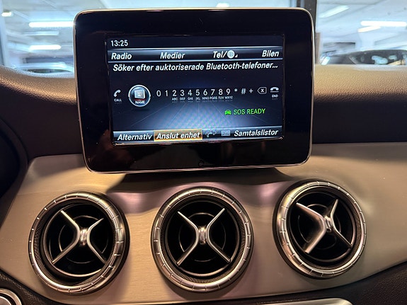 Mercedes-Benz CLA180 13 of 14