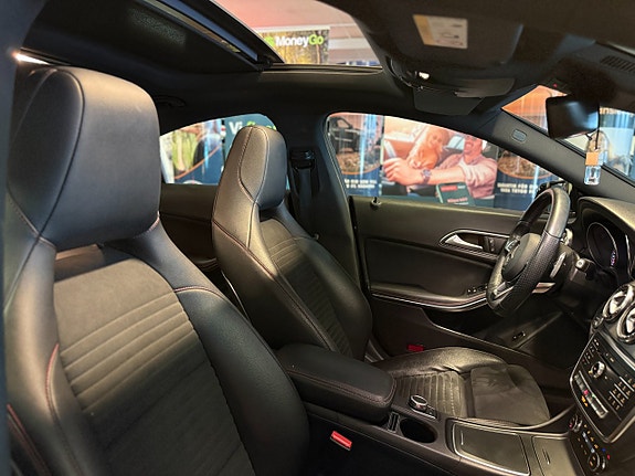Mercedes-Benz CLA180 14 of 14