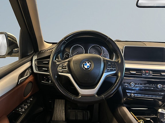 BMW X5 9 of 25