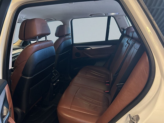 BMW X5 13 of 25