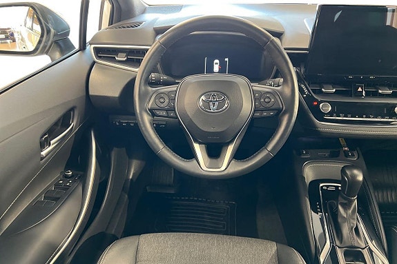 Toyota Corolla 11 of 21