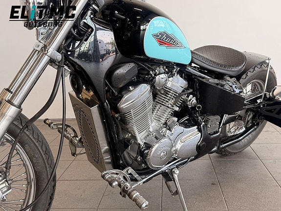 Honda Powersports VT600C Shadow | Ombyggd till Bobber 18 of 22