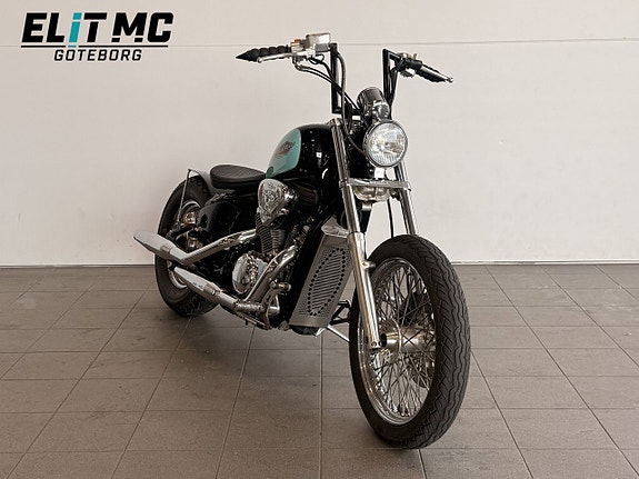 Honda Powersports VT600C Shadow | Ombyggd till Bobber 2 of 22