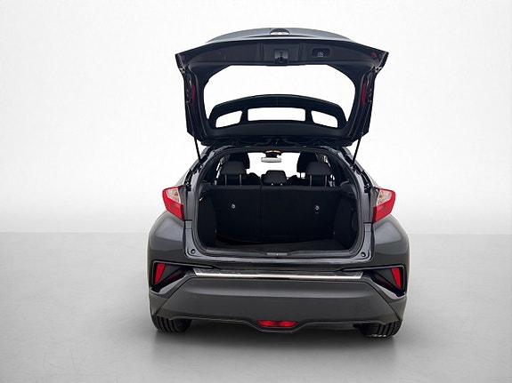 Toyota C-HR 24 of 28