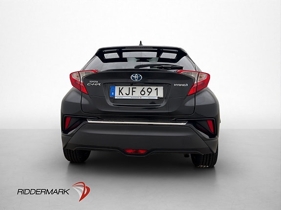 Toyota C-HR 6 of 28