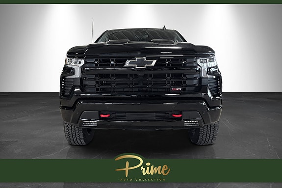 Chevrolet Silverado 1500 3 of 5