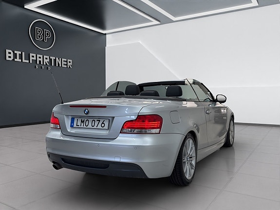 BMW 120i 5 of 5