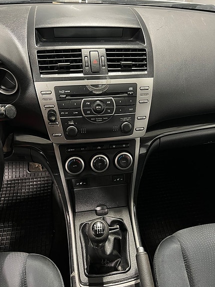 Mazda 6 25 of 26
