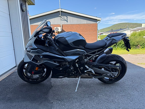 BMW S1000RR 2 of 5