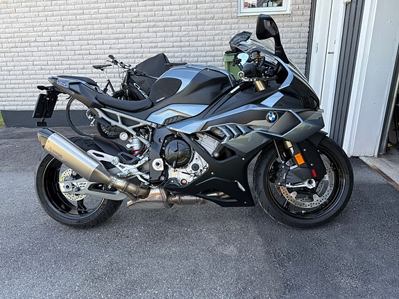 BMW S1000RR 3 of 5