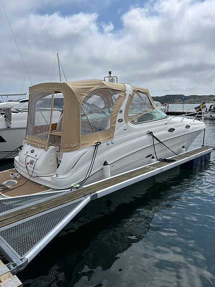 Sea ray 315 bogpropp 6 of 7