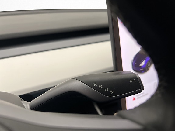 Tesla Model 3 18 of 30