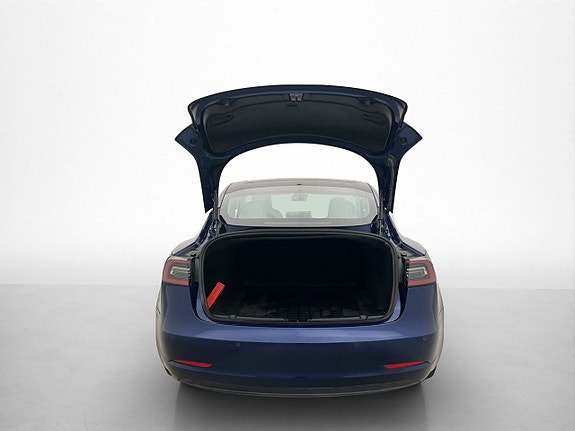 Tesla Model 3 29 of 30