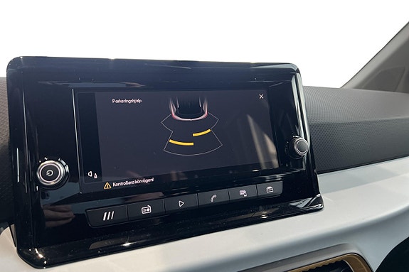 Seat Arona 20 of 22