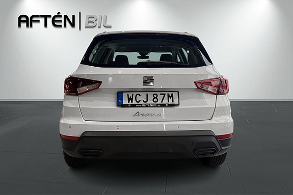 Seat Arona 8 of 22
