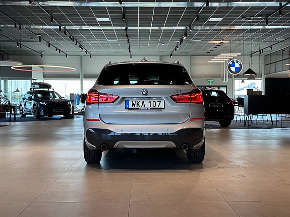 BMW X1 5 of 5