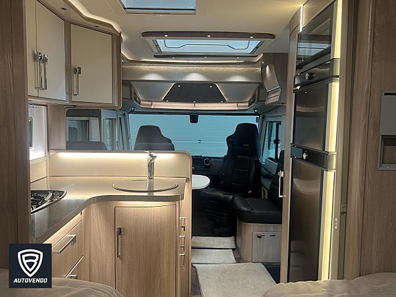 Kabe Imperial Travel Master TM 810 LT 10 of 27