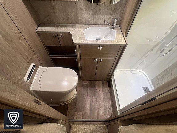 Kabe Imperial Travel Master TM 810 LT 20 of 27