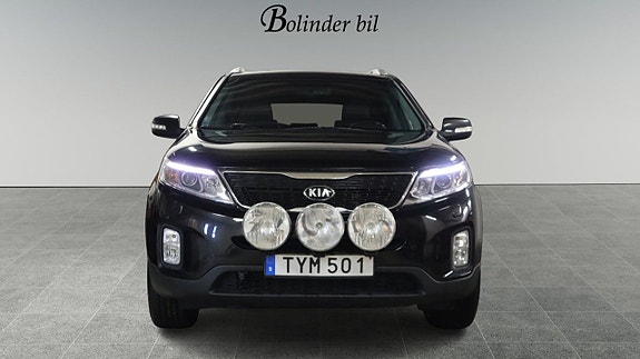 Kia Sorento 2 of 5