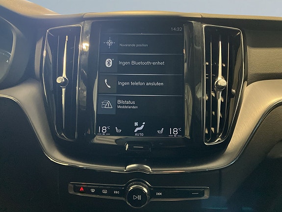 Volvo XC60 15 of 21