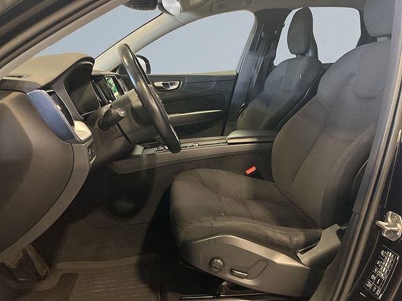 Volvo XC60 7 of 21