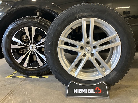 Volvo XC60 18 of 21