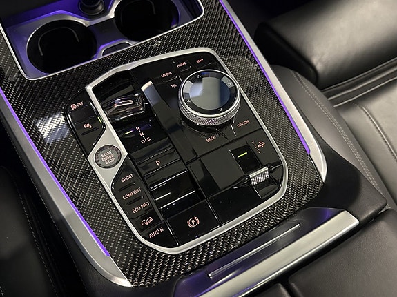 BMW X7 21 of 27