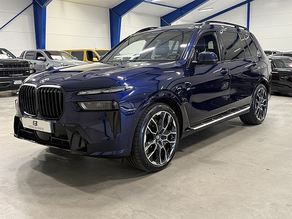 BMW X7 6 of 27