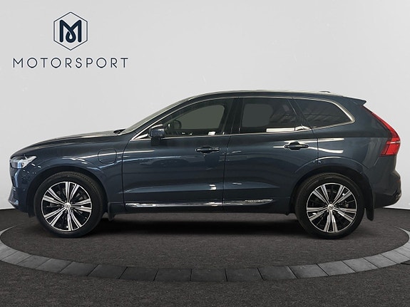 Volvo XC60 3 of 5