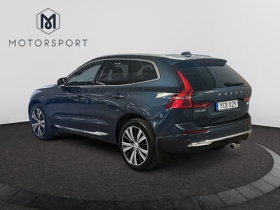 Volvo XC60 8 of 26