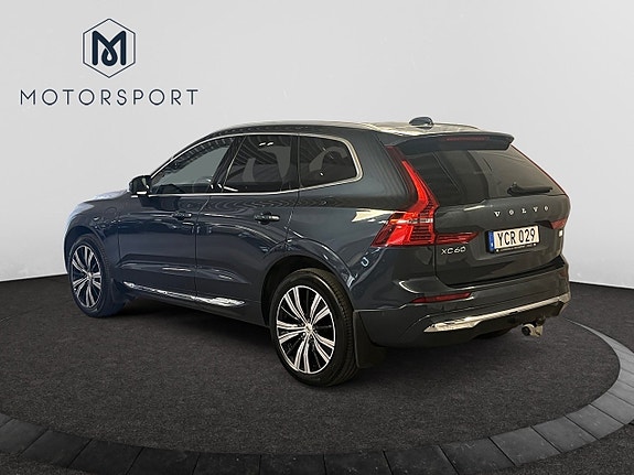 Volvo XC60 4 of 5