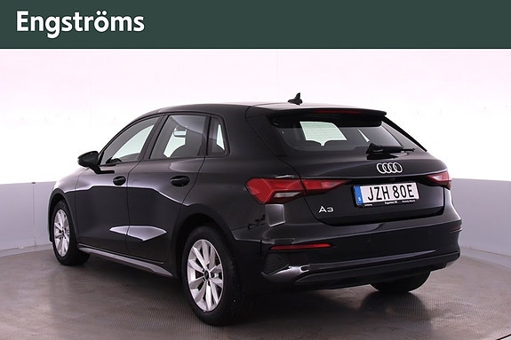 Audi A3 4 of 5