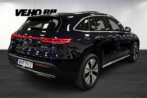 Mercedes-Benz EQC400 3 of 5