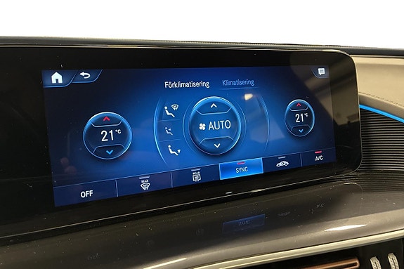 Mercedes-Benz EQC400 24 of 30
