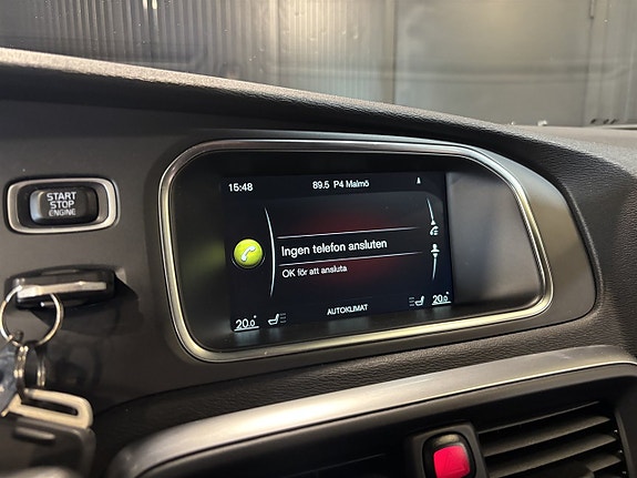 Volvo V40 14 of 27