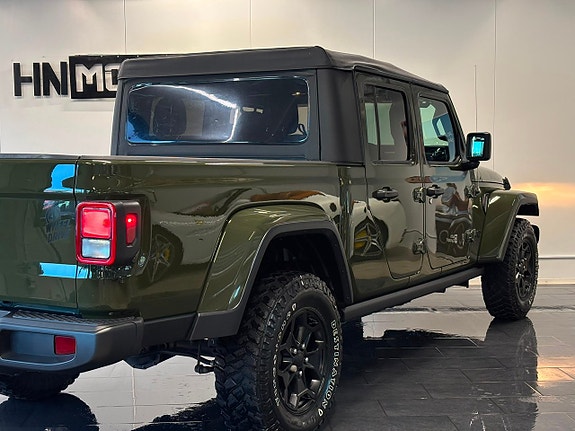 Jeep Gladiator 10 of 28