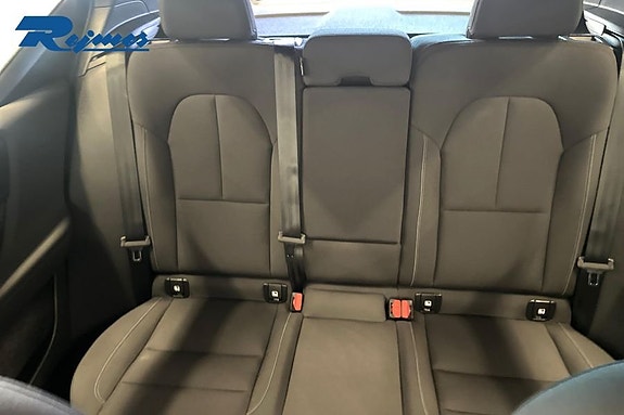 Volvo EX40 10 of 25