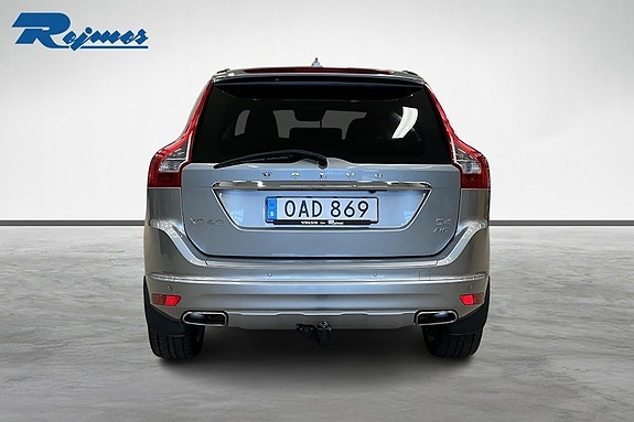 Volvo XC60 5 of 18