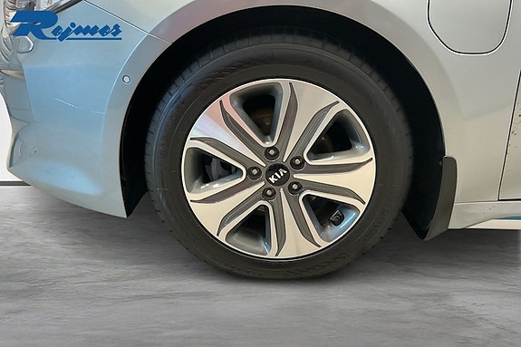Kia Optima 14 of 17