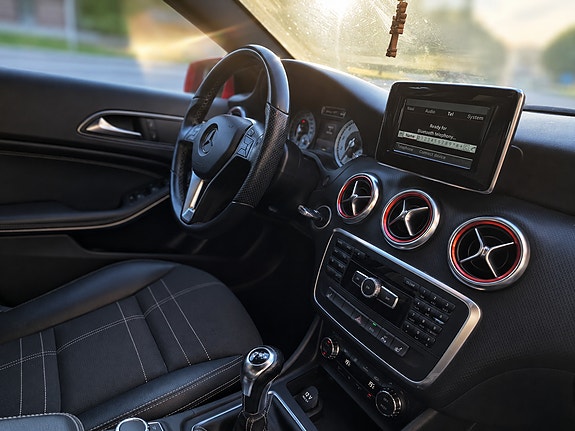 Mercedes-Benz A180 11 of 13