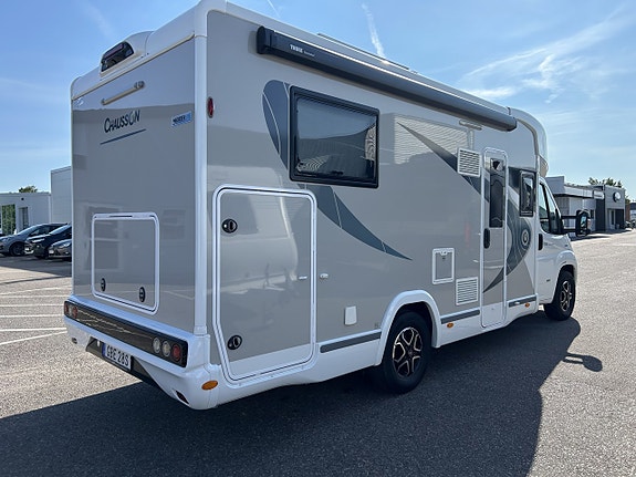 Chausson 788 Titanium VIP Queensbed & Sänksäng 4 of 5