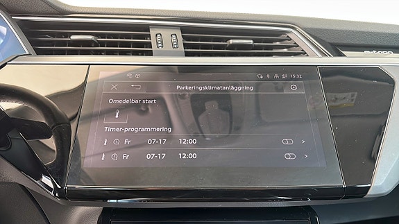 Audi Q8 e-tron 19 of 21