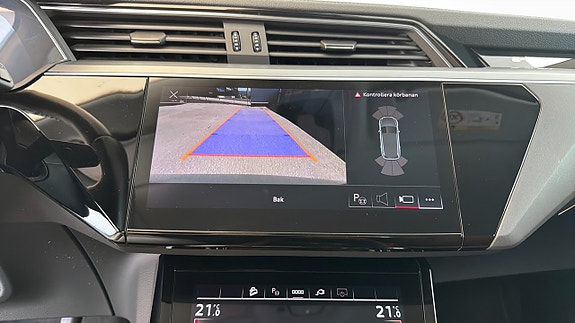 Audi Q8 e-tron 9 of 23