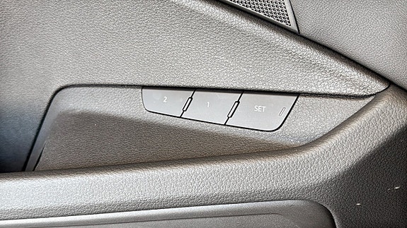 Audi Q8 e-tron 15 of 23